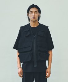 Multi pocket string vest - Black