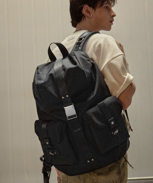 메종미네드(Maison Mined) Mountic Pavia Backpack - 159,000 | 무신사 스토어