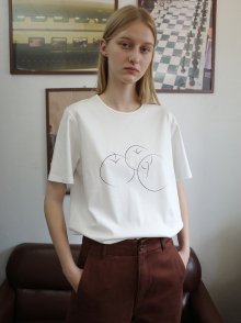 Apple T-shirt (ivory)
