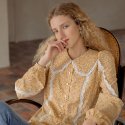 쎄무아듀(CEST MOIDEW) Lace crochet yellow blouse