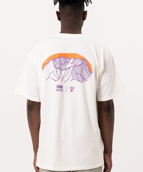 한국의 산 시리즈 그래픽 반팔 라운드 넥 티셔츠 한라산 크림