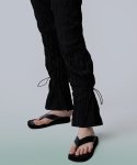 코드(CHORRD) Pleats Ankle String Pants Black