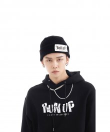 UL:KIN X TXT_Stapler RUN UP Patch Beanie_Black