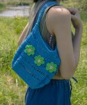 메리모티브(MERRYMOTIVE) Flower point handmade crochet knit bag (Blue)