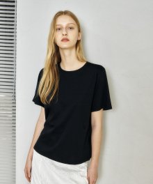 BLACK JULIE SILKET TSHIRT (블랙 줄리 실켓 티셔츠)