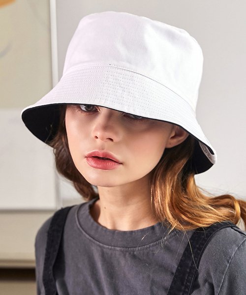 Black and cheap white bucket hat