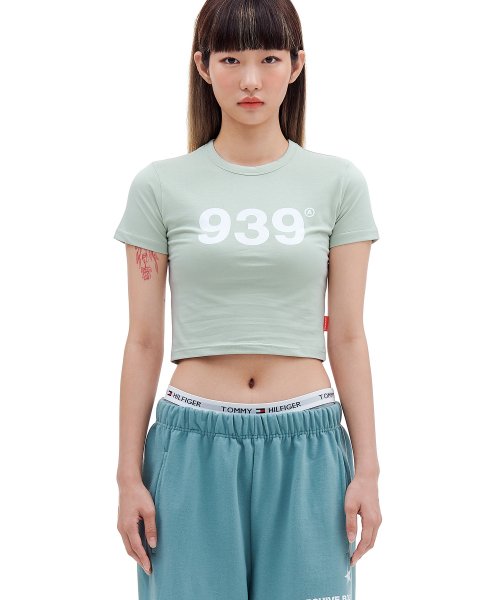 아카이브 볼드() 939 LOGO CROP TOP (PALE SAGE) 상품 이미지