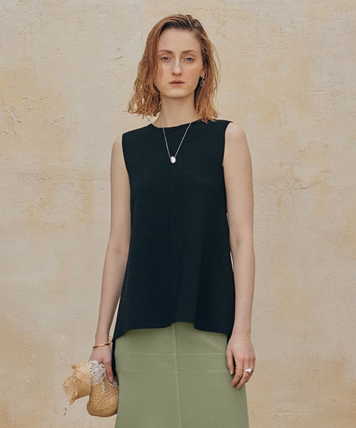 제이청(J.CHUNG) Oron Back Point Top_Black - 149,000 | 무신사 스토어