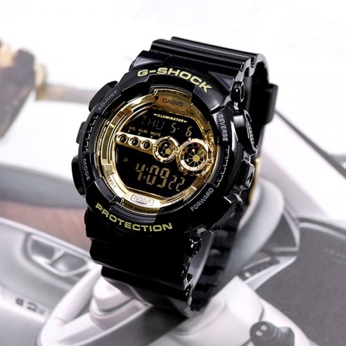 지샥(G-SHOCK) 빅페이스 흑금 디지털 시계 GD-100GB-1 1DR - 138,000 | 무신사 스토어