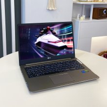 울트라기어 15UD70P-PX70K 노트북