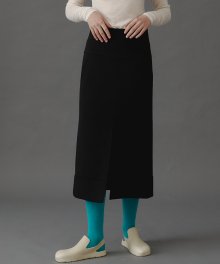 Denish Rollup Front Slit Midi Skirt_Black