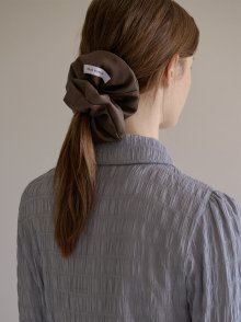 5.9 Leather scrunchie (Brown)