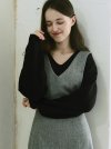 Wool V-neck Oversized Knit Pullover - Black
