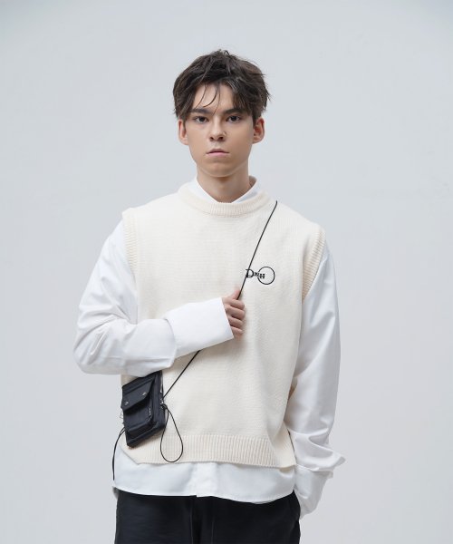 디쏘에이치(dxoh) 사이드 로고 베스트 아이보리