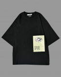 논메인스트리머(NONMAINSTREAMER) 가이드북 티셔츠 - 블랙