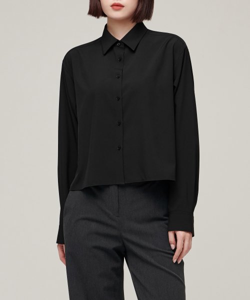 MUSINSA | MUSINSA STANDARD Women's Relaxed Cropped Silky Shirt [Black]