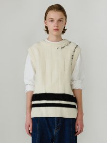 JAGG STITCH KNIT VEST Ivory