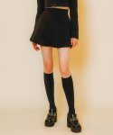 하트클럽(HEART CLUB) Heart Line Flare Skirt (Black)