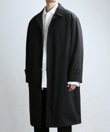 Cuff Mac Balance Coat (Black)
