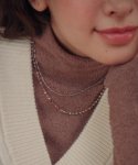 메리모티브(MERRYMOTIVE) Falling in surgical steel layered necklace