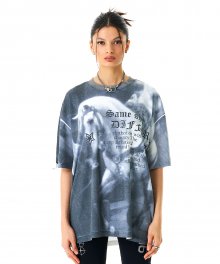 Oversized Demeter Tee Monochrome