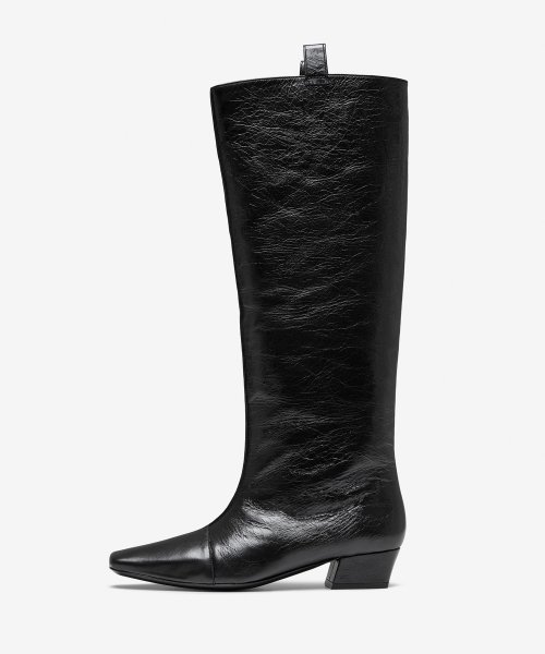 MUSINSA BY FAR Women s Creased Leather Remy Mid Boots Black