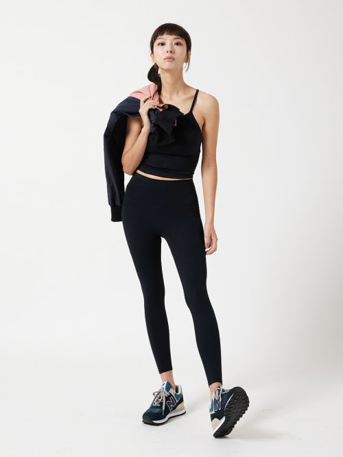 Укороченные легинсы 8/10 Infri Pocket Black