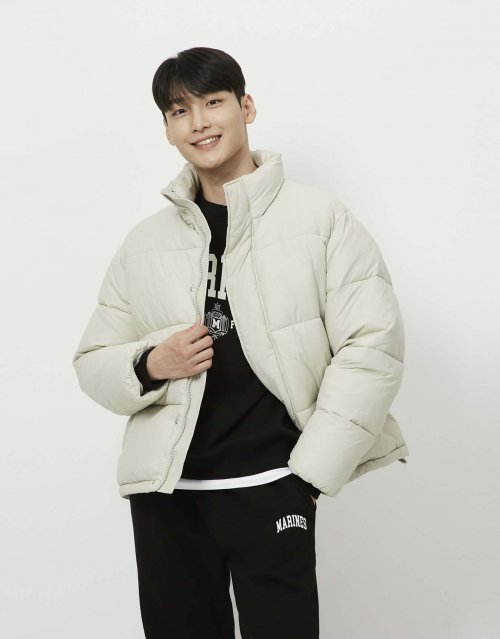 지오다노(GIORDANO) 071926 목넥 푸파(패딩)_2color - 59,000 | 무신사 스토어