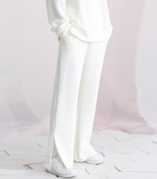 Golgi Wide slit pants IVORY