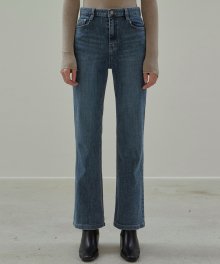 ESSENTIAL STRAIGHT JEANS_BLUE