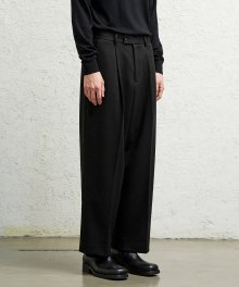 PUCH VOLUME BAND TROUSERS (BLACK)