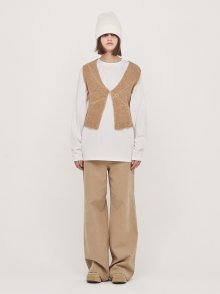 HAND STITCH KNIT VEST IN BEIGE