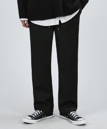 WINTER ONE TUCK PANTS (BLACK)