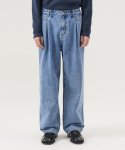 가먼트레이블(GARMENT LABLE) Two Pleats Wide Jeans - Mid Blue