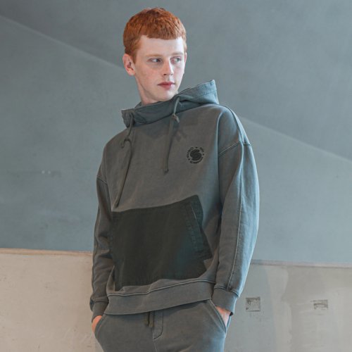 Garment Dye оверсайз худи-свитшот CFS21WKHTA05