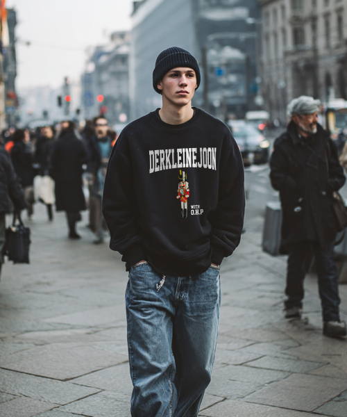 원헌드레드퍼센트(ohp) OHP X DK.JOON 호두까기인형 기모 맨투맨