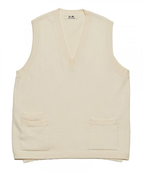 MUSINSA GLW oversized pocket vest white MUSINSA GLW oversized pocket vest white