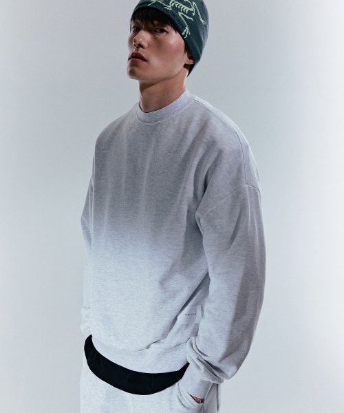 플랙() 런업 X 플랙 무지 로고 스웨트셔츠 라이트 그레이 상품 이미지