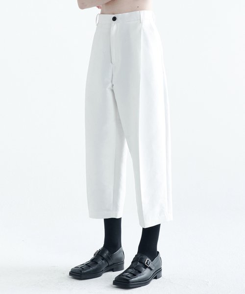 Широкие брюки из хлопка и шелка с одной складкой (White)