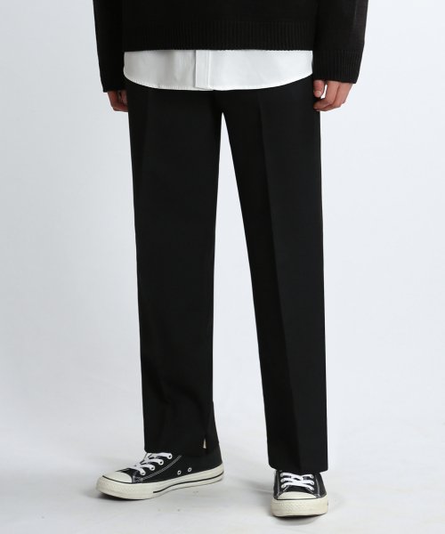 Side.Cut Wide Pants (Black)