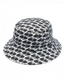 MONO M SYMBOL BUCKET HAT BLACK