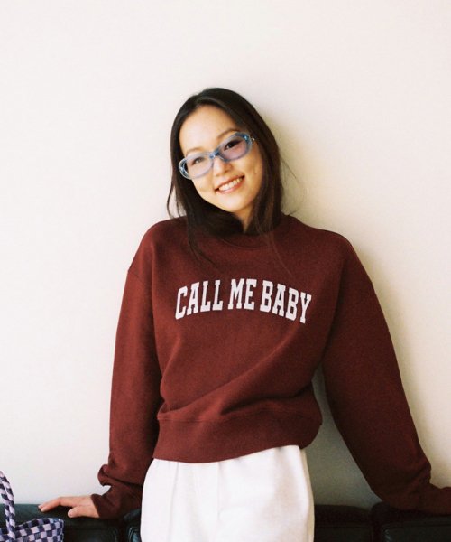 콜미베이비(CALL ME BABY) Baby University Logo Cropped Sweatshirt _ Burgundy - 78,000 | 무신사 스토어