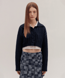 CROP CABLE KNIT SWEATER [NAVY]