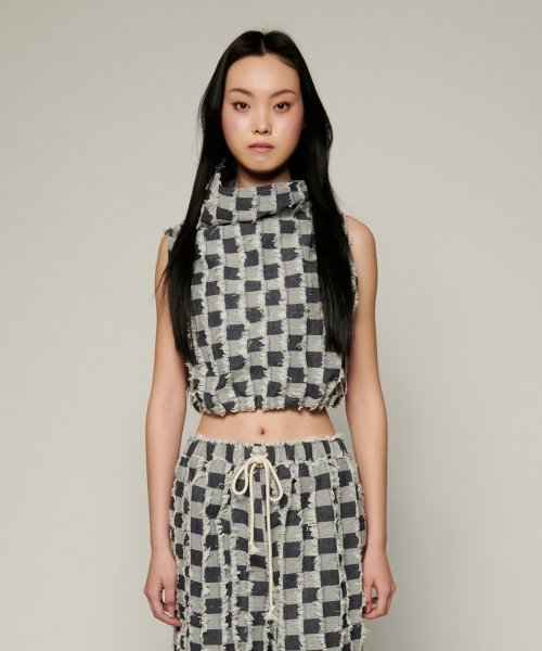 PATCHWORK CROP VEST