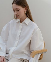 Volume sleeve shirt jacket in White