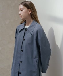 Cotton blended mac trench coat in Blue