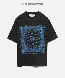 BANDANA PRINT T-SHIRT (BLACK - BLUE)