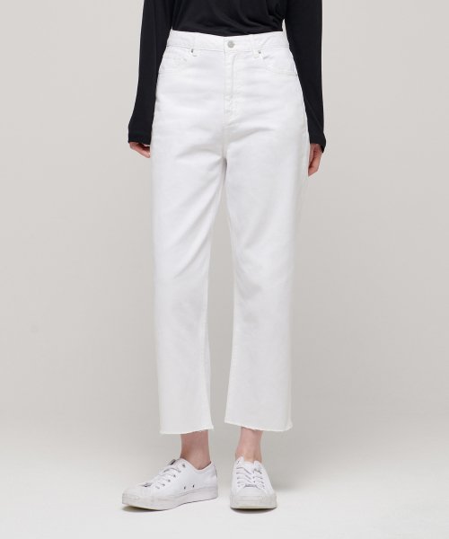 MUSINSA | MUSINSA STANDARD WOMENS STRAIGHT CUT OFF CROPPED DENIM PANTS [ WHITE]