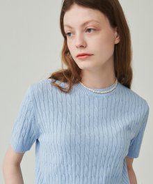 CABLE ROUND KNIT SKYBLUE