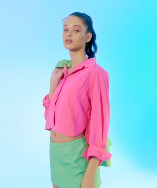 MUSINSA  DAZE DAYZ PEONY CROPPED SHIRT